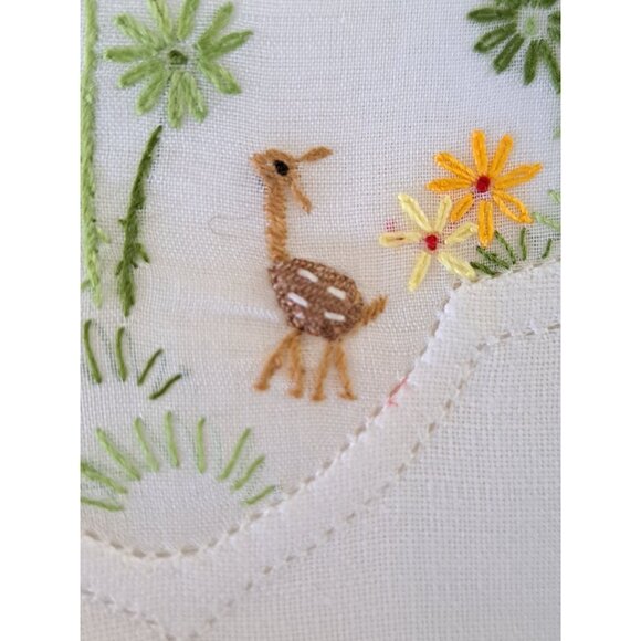 New Vtg Hand-Embroidered Cotton Decorative Napkin Pastel Animal Design Collect - Picture 8 of 11